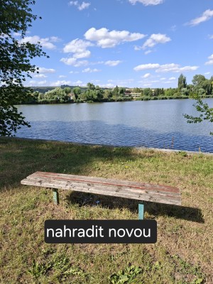 Naučná stezka a obnova posezení u Cukrovarského rybníka