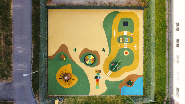 3D hřiště pro ty nejmenší Slavkováky